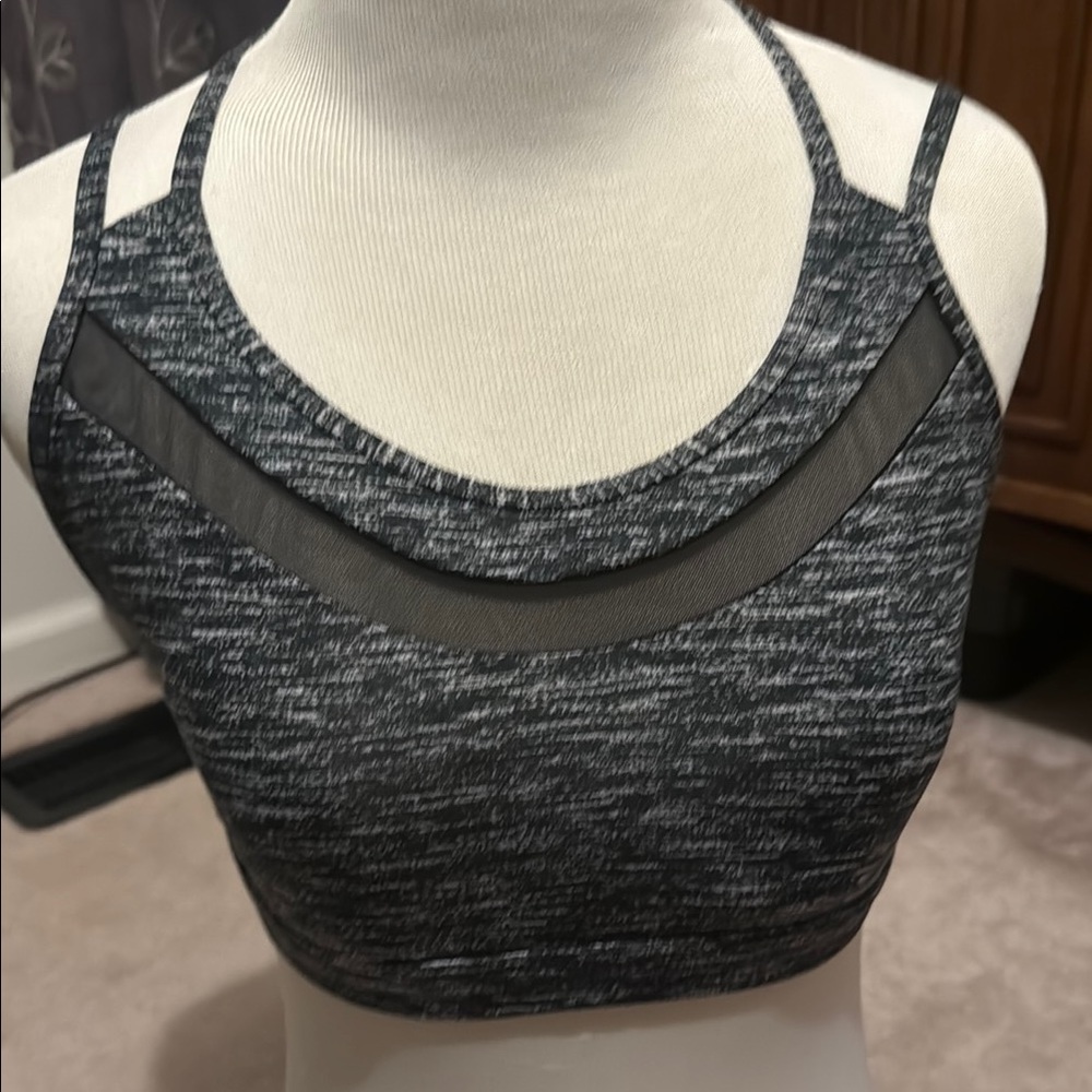 Victoria’s Secret Black and White Strappy Sports Bra Size S